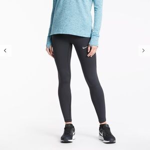 Nike Epic Luxe 27.5 DryFit Leggings 7/8 length